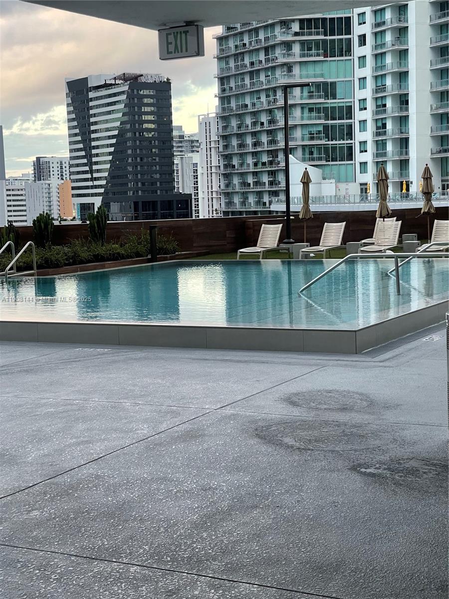350 S Miami Ave #1715, Miami FL 33130