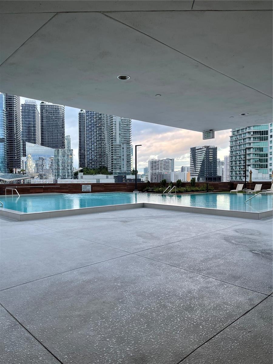 350 S Miami Ave #1715, Miami FL 33130