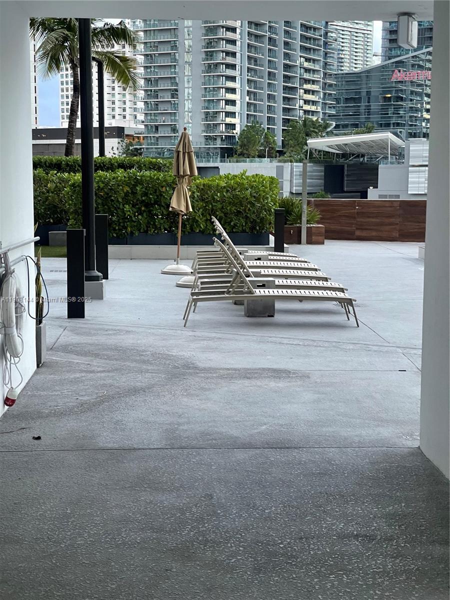 350 S Miami Ave #1715, Miami FL 33130