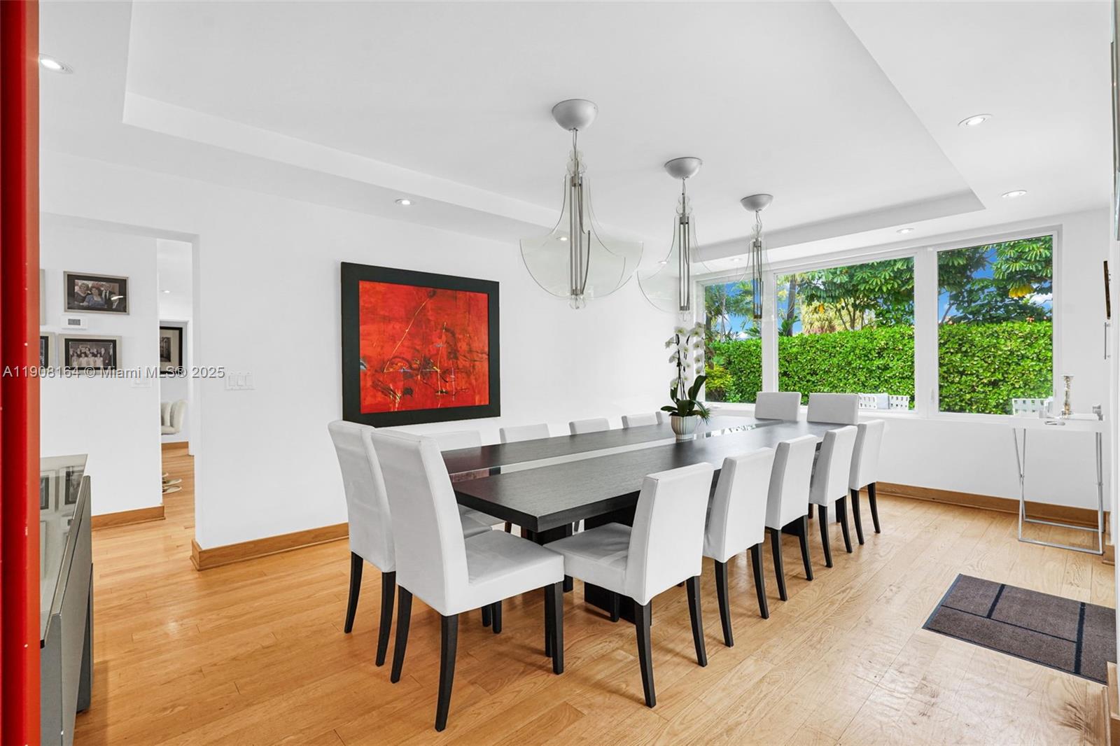 145 Biscay Dr, Bal Harbour FL 33154