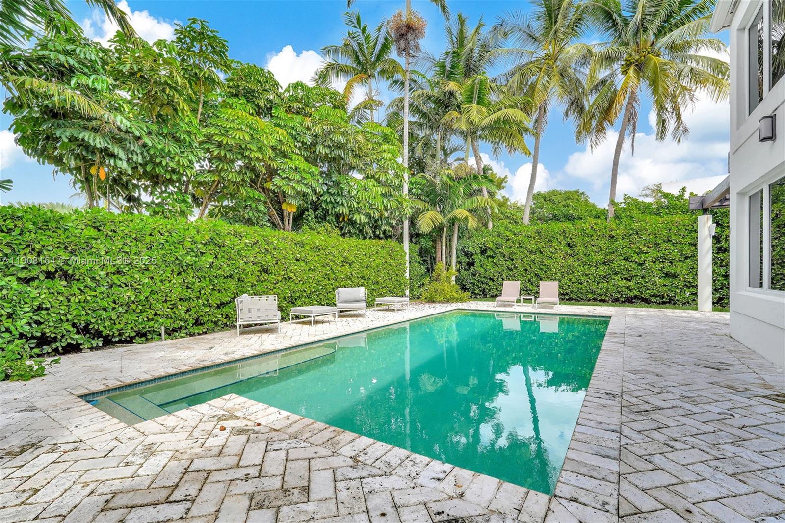 145 Biscay Dr, Bal Harbour FL 33154