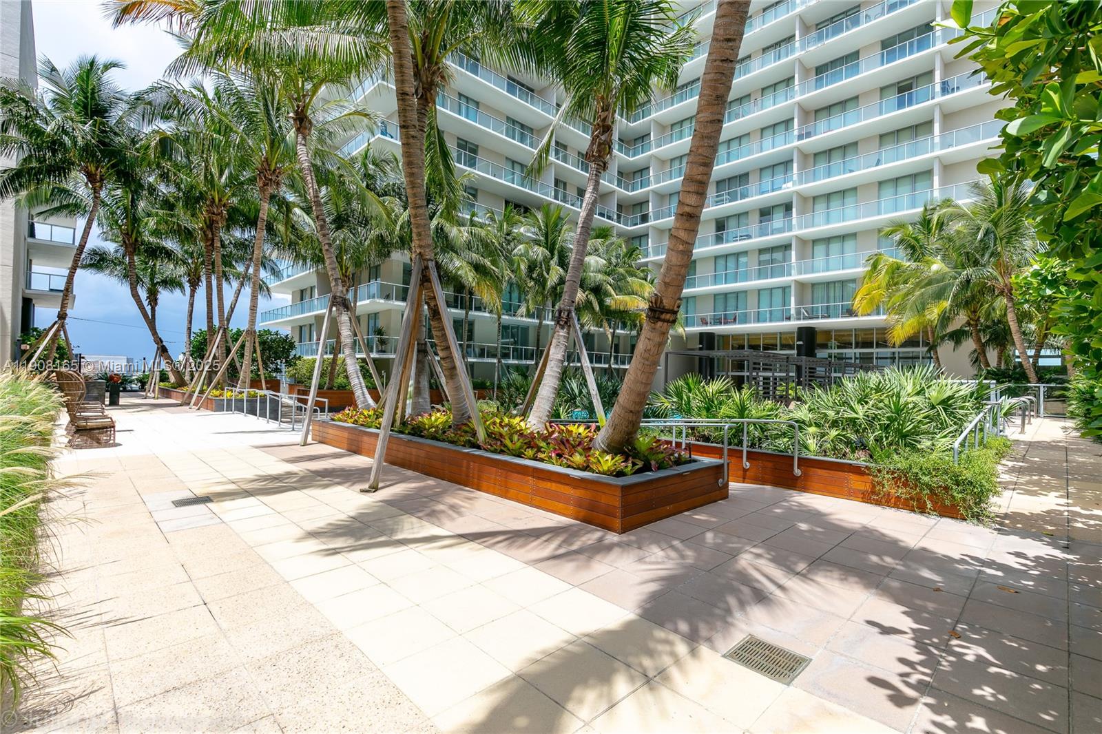 3449 NE 1st Ave #L35, Miami FL 33137