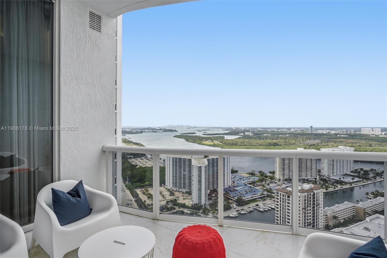 16001 Collins Ave #3504, Sunny Isles Beach FL 33160
