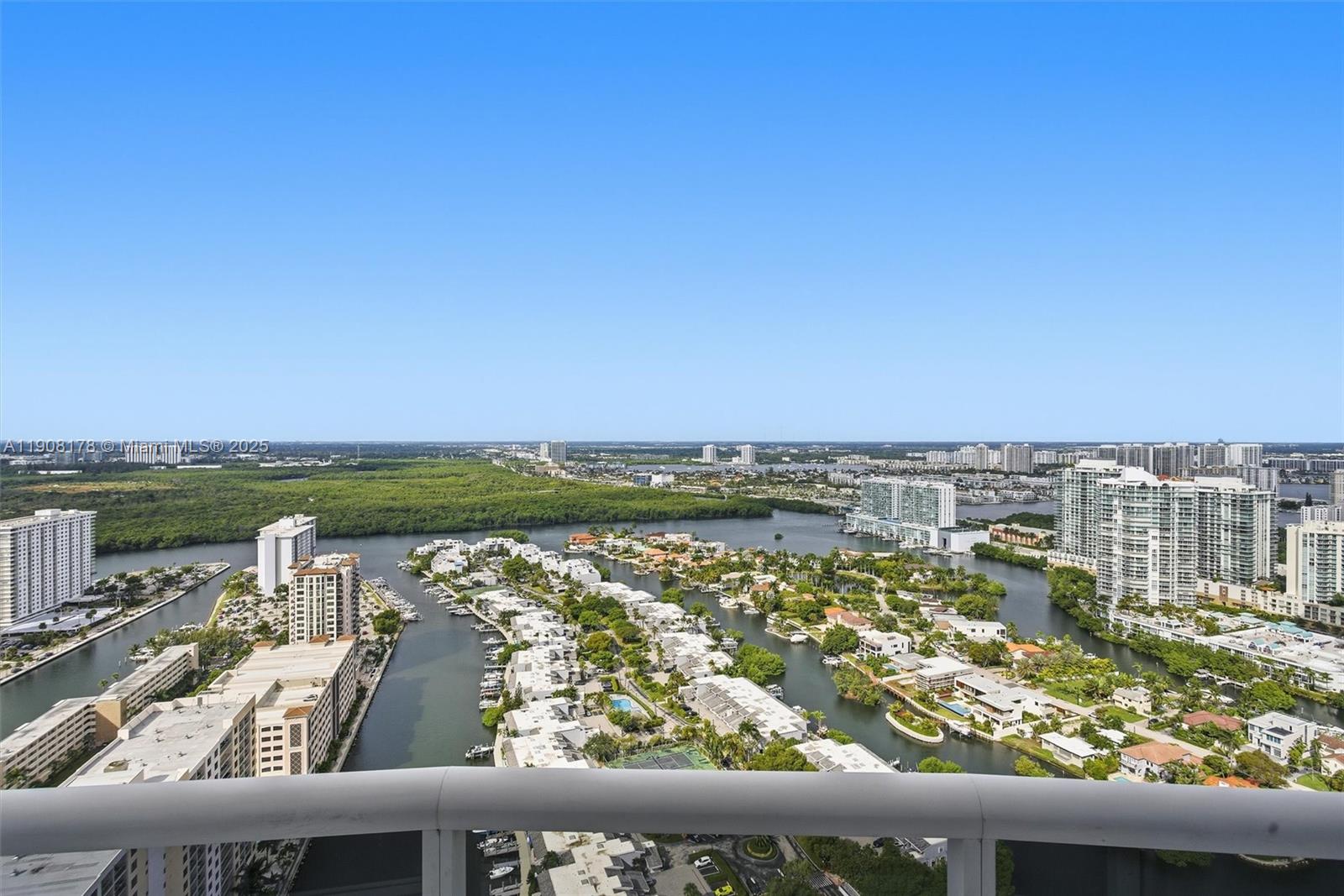 16001 Collins Ave #3504, Sunny Isles Beach FL 33160
