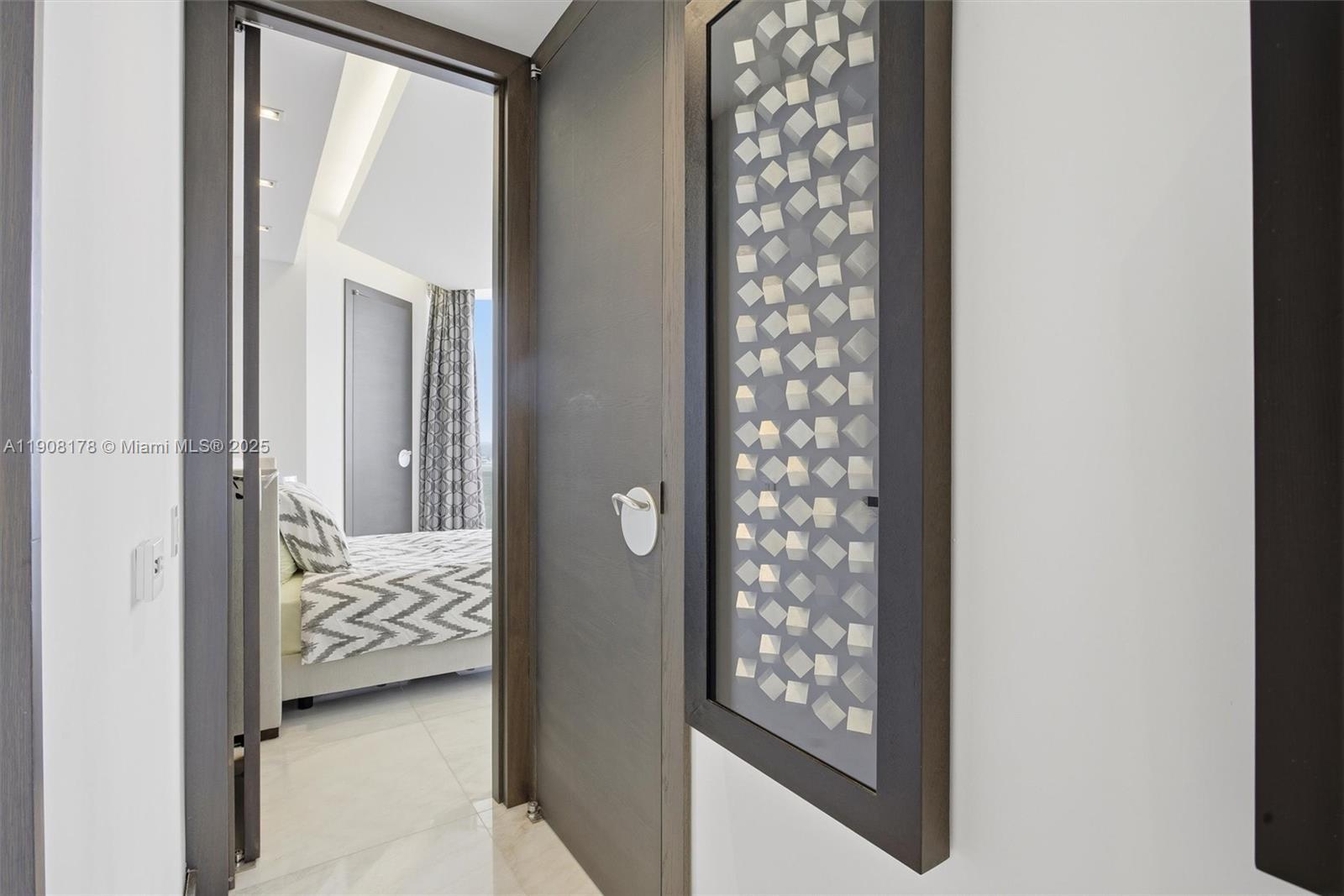 16001 Collins Ave #3504, Sunny Isles Beach FL 33160