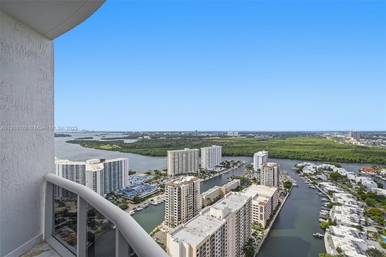 16001 Collins Ave #3504, Sunny Isles Beach FL 33160