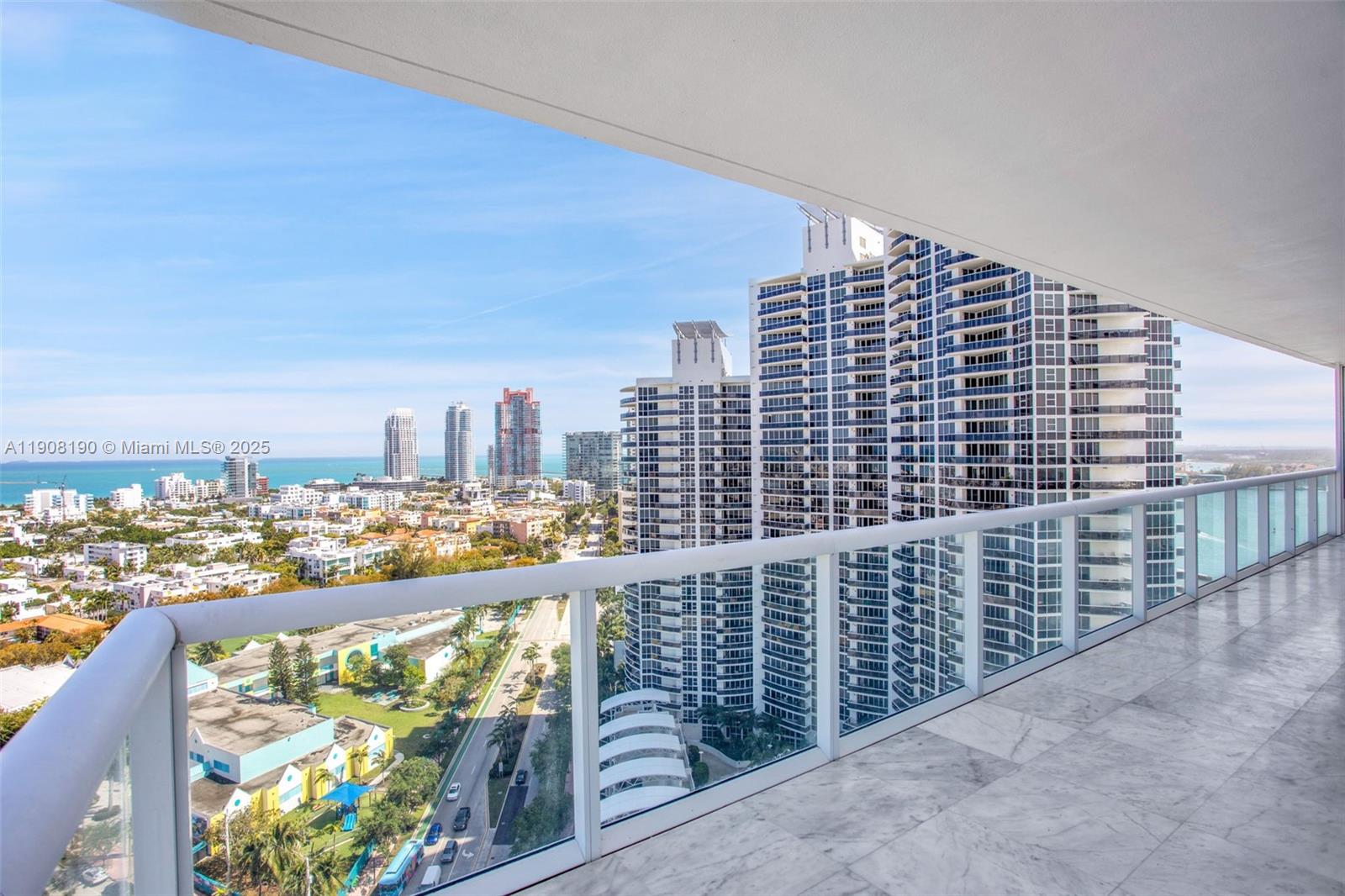 450 Alton Rd #2110, Miami Beach FL 33139