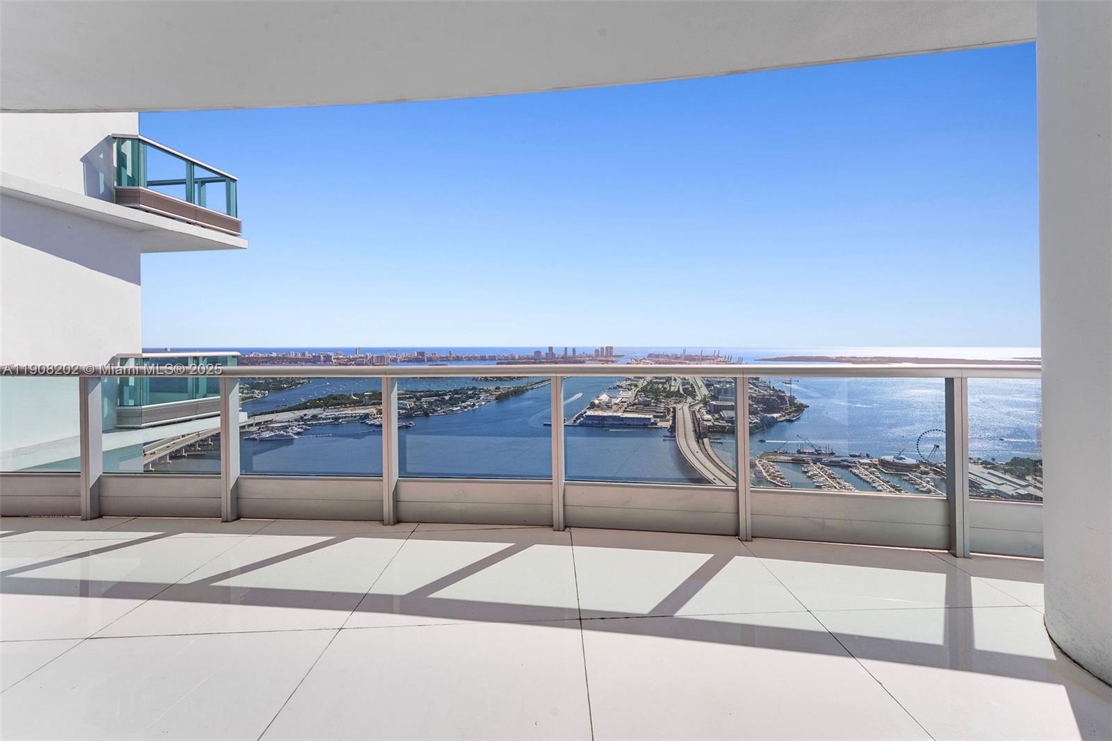 900 Biscayne Blvd #PH6201, Miami FL 33132
