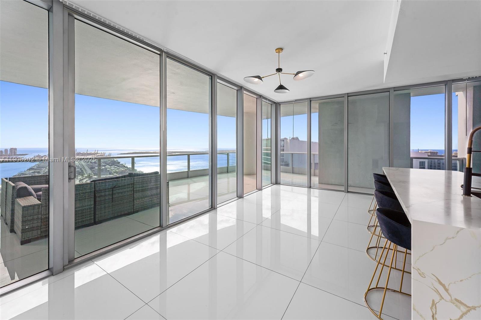 900 Biscayne Blvd #PH6201, Miami FL 33132