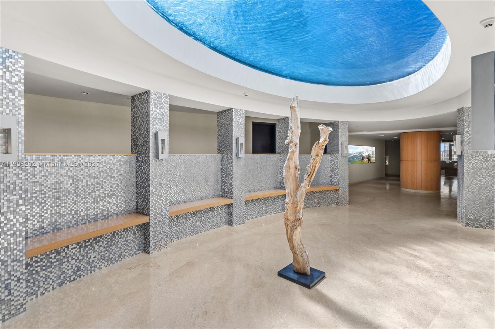 900 Biscayne Blvd #PH6201, Miami FL 33132