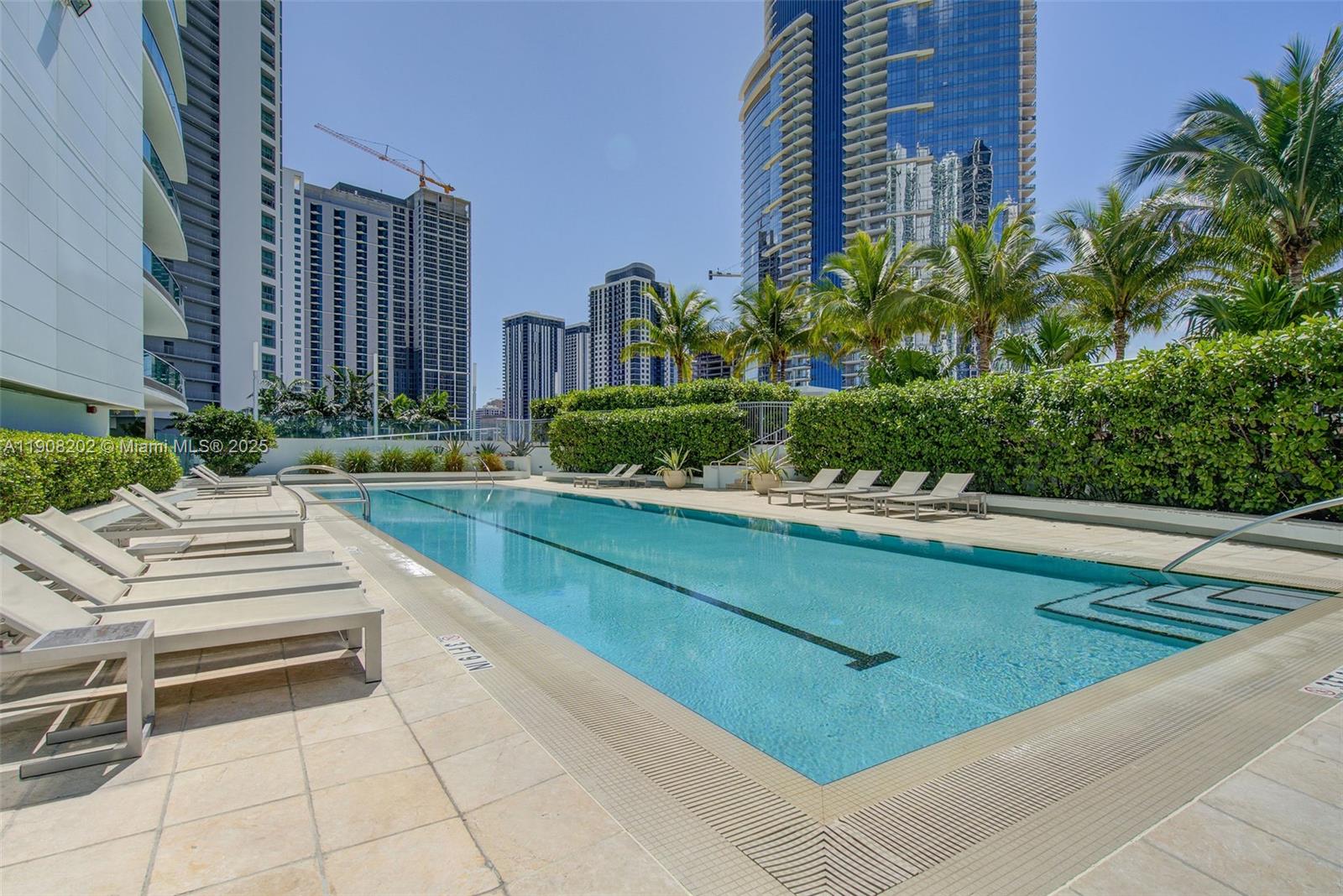 900 Biscayne Blvd #PH6201, Miami FL 33132