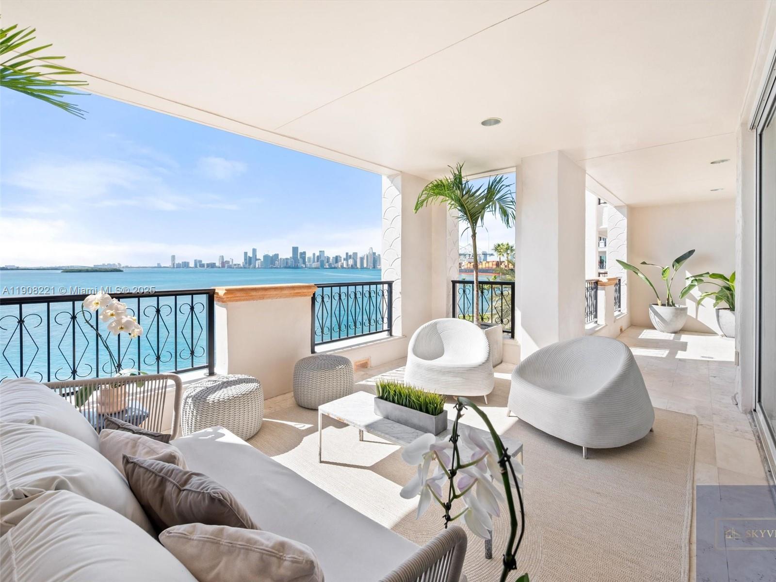 5142 Fisher Island Dr #5142, Miami Beach FL 33109