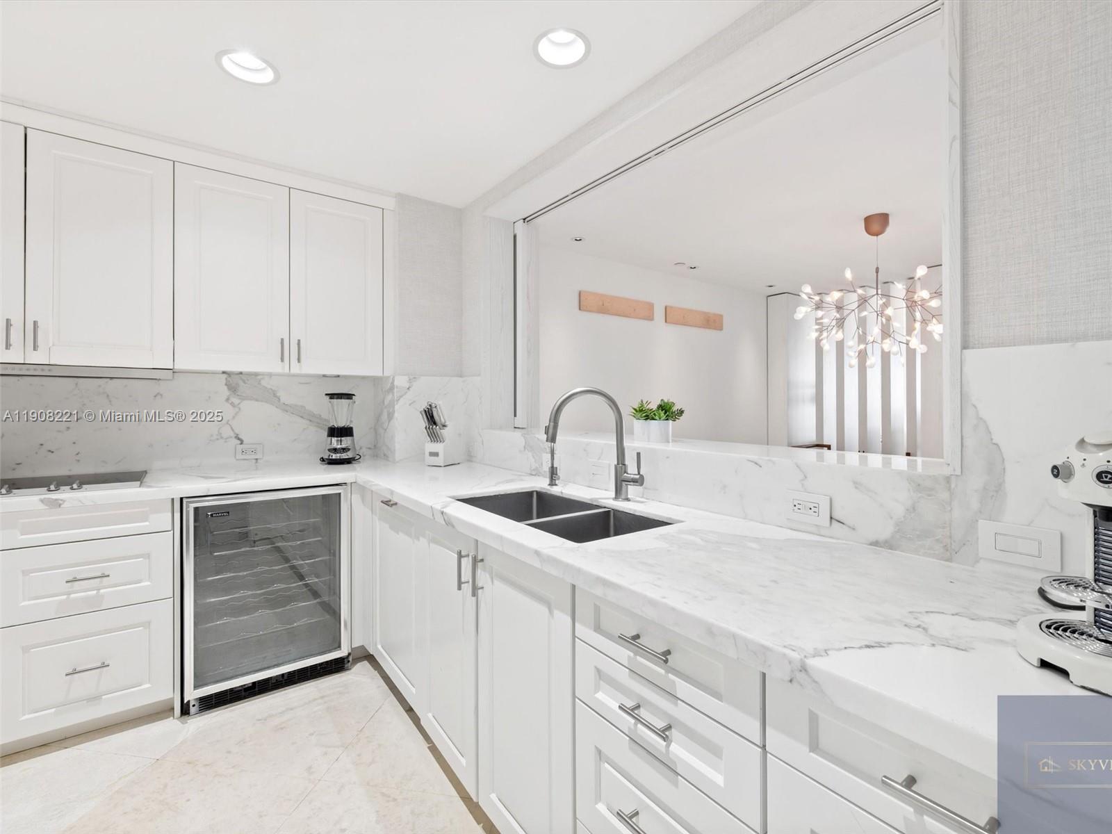 5142 Fisher Island Dr #5142, Miami Beach FL 33109