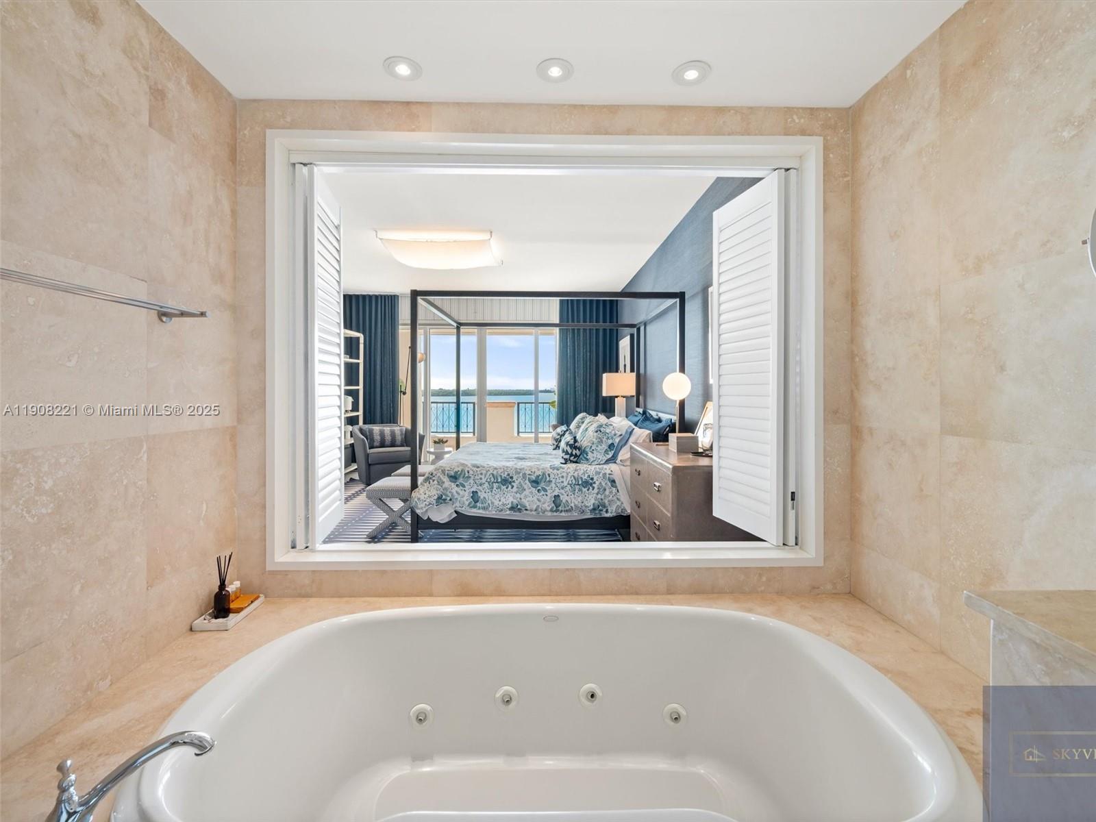 5142 Fisher Island Dr #5142, Miami Beach FL 33109