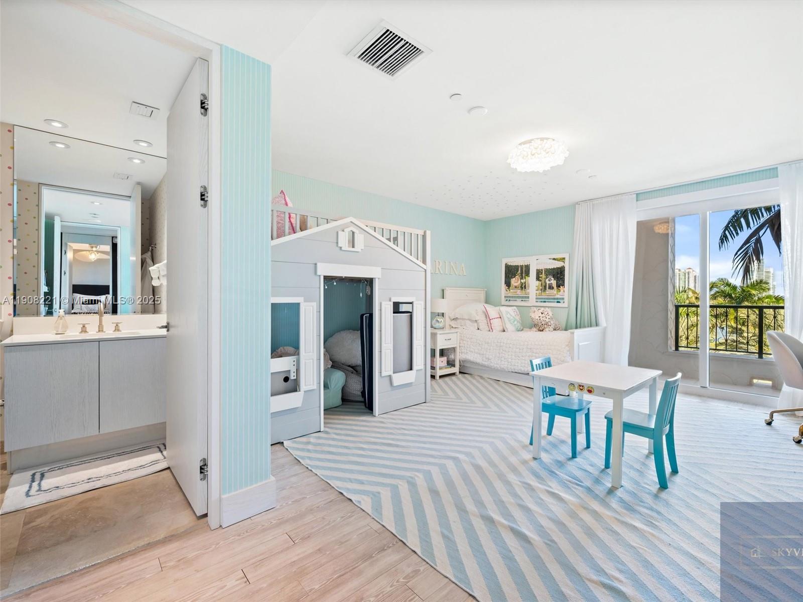 5142 Fisher Island Dr #5142, Miami Beach FL 33109