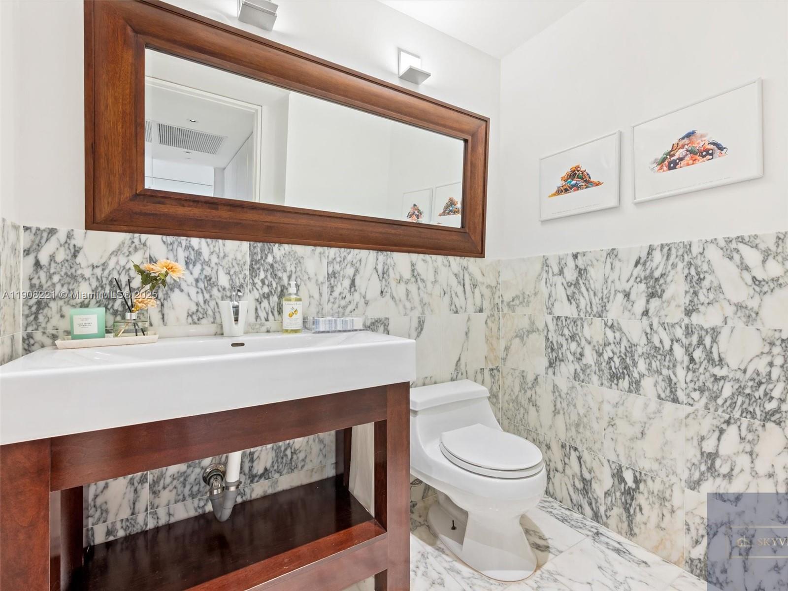 5142 Fisher Island Dr #5142, Miami Beach FL 33109