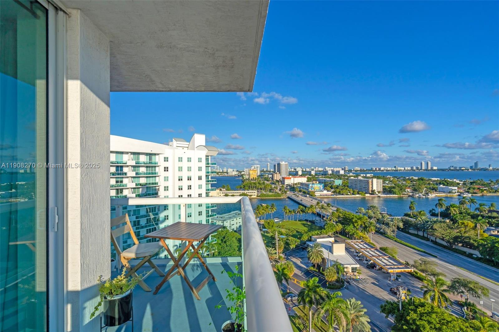 7900 Harbor Island Dr #1525, North Bay Village FL 33141