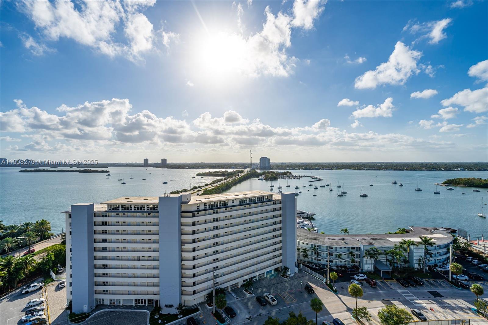 7900 Harbor Island Dr #1525, North Bay Village FL 33141