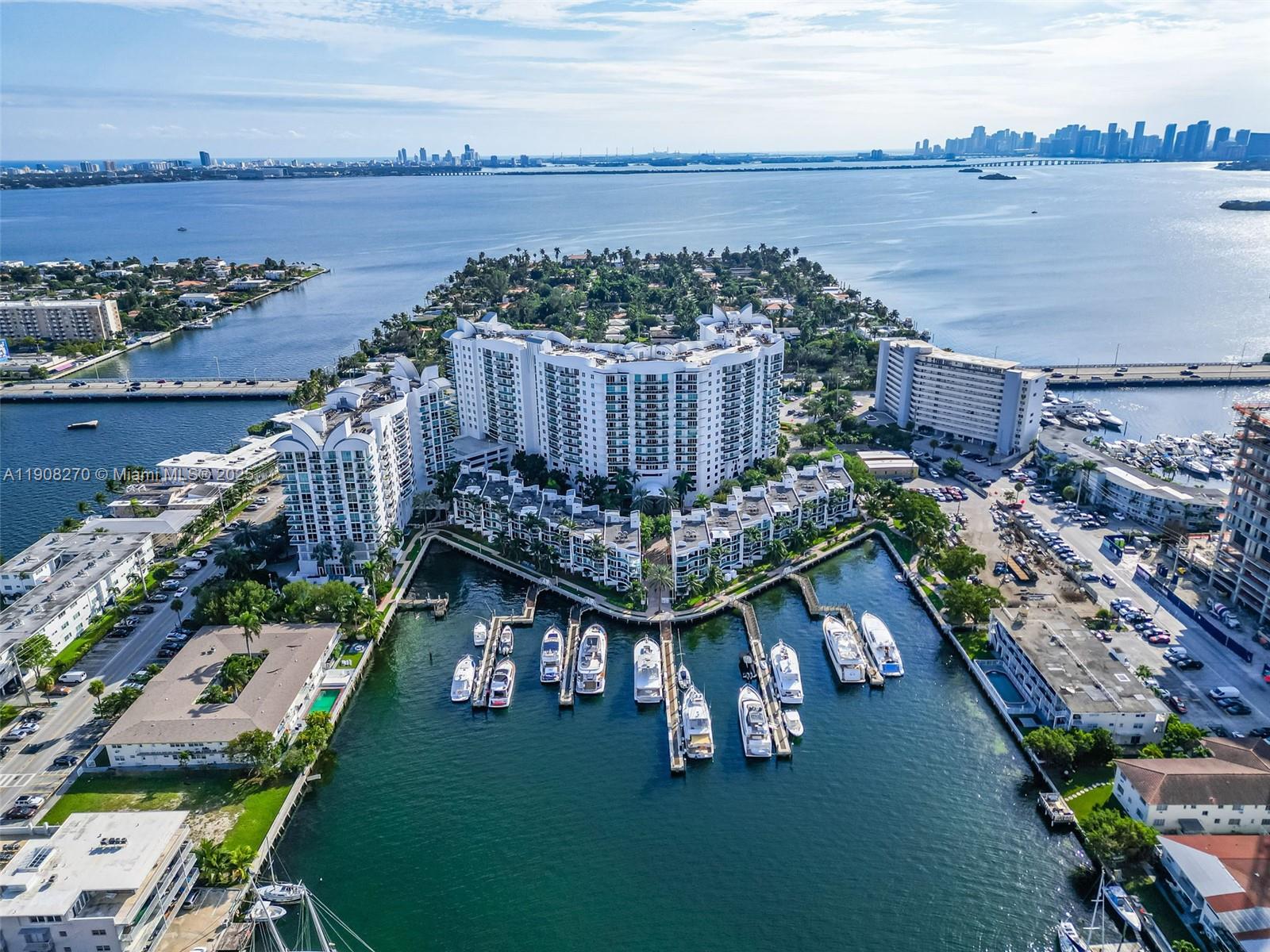 7900 Harbor Island Dr #1525, North Bay Village FL 33141
