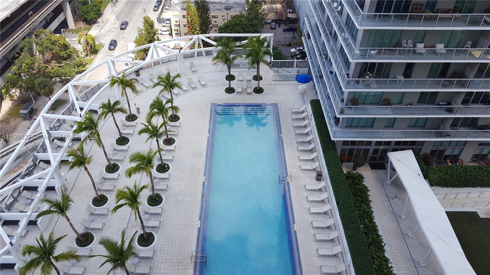 79 SW 12 ST #1910-S, Miami FL 33130