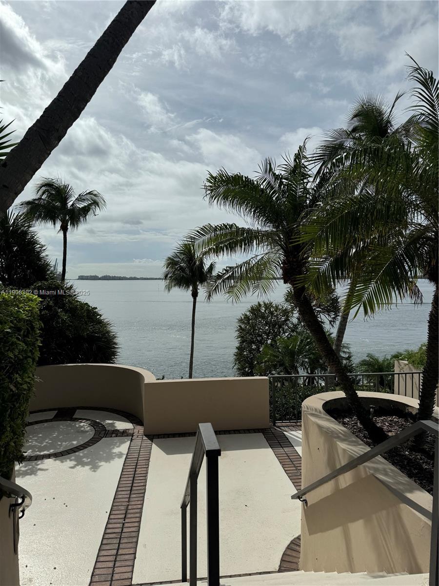 520 Brickell Key Dr #A712, Miami FL 33131