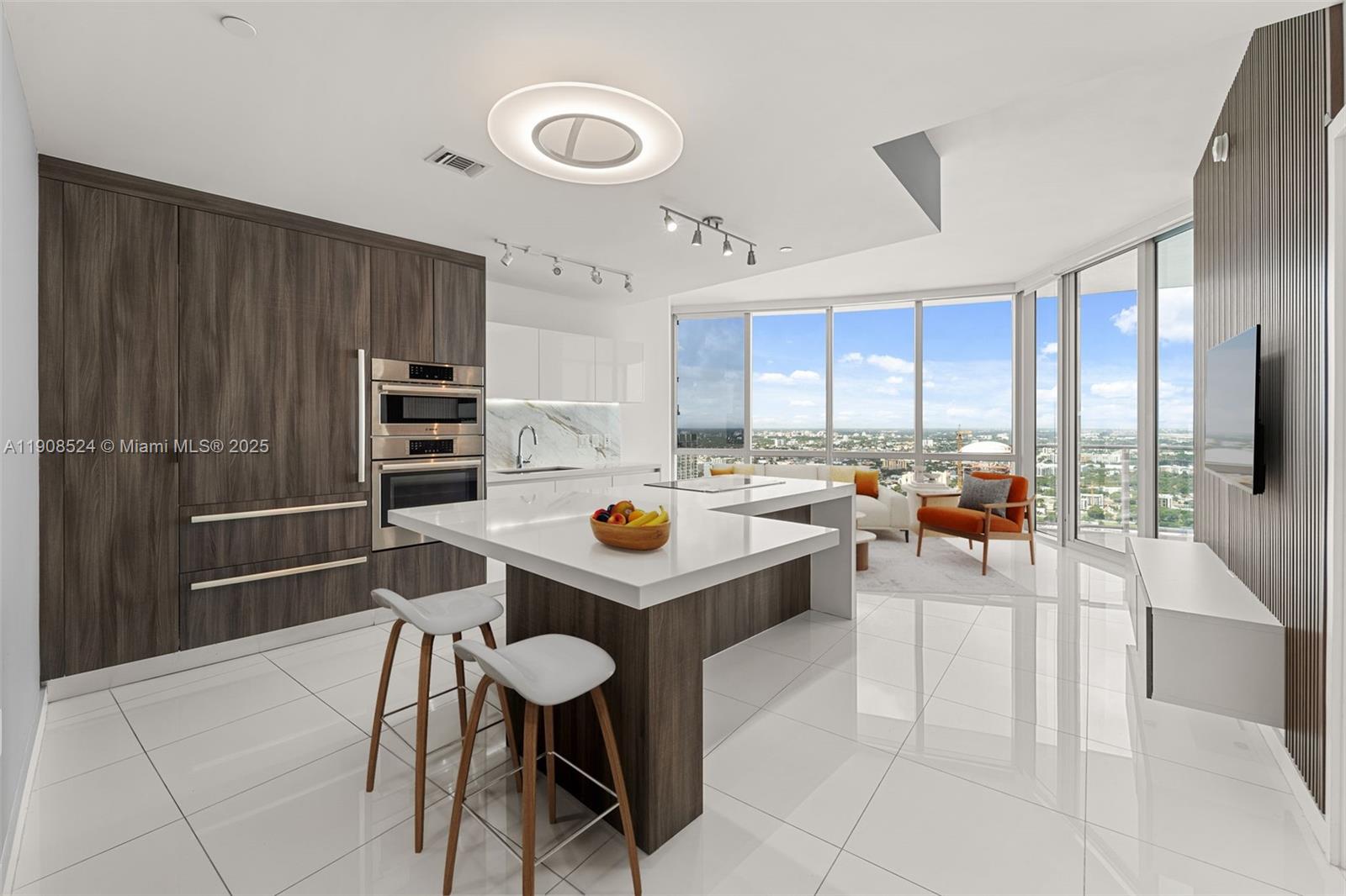 851 NE 1st Ave #4510, Miami FL 33132