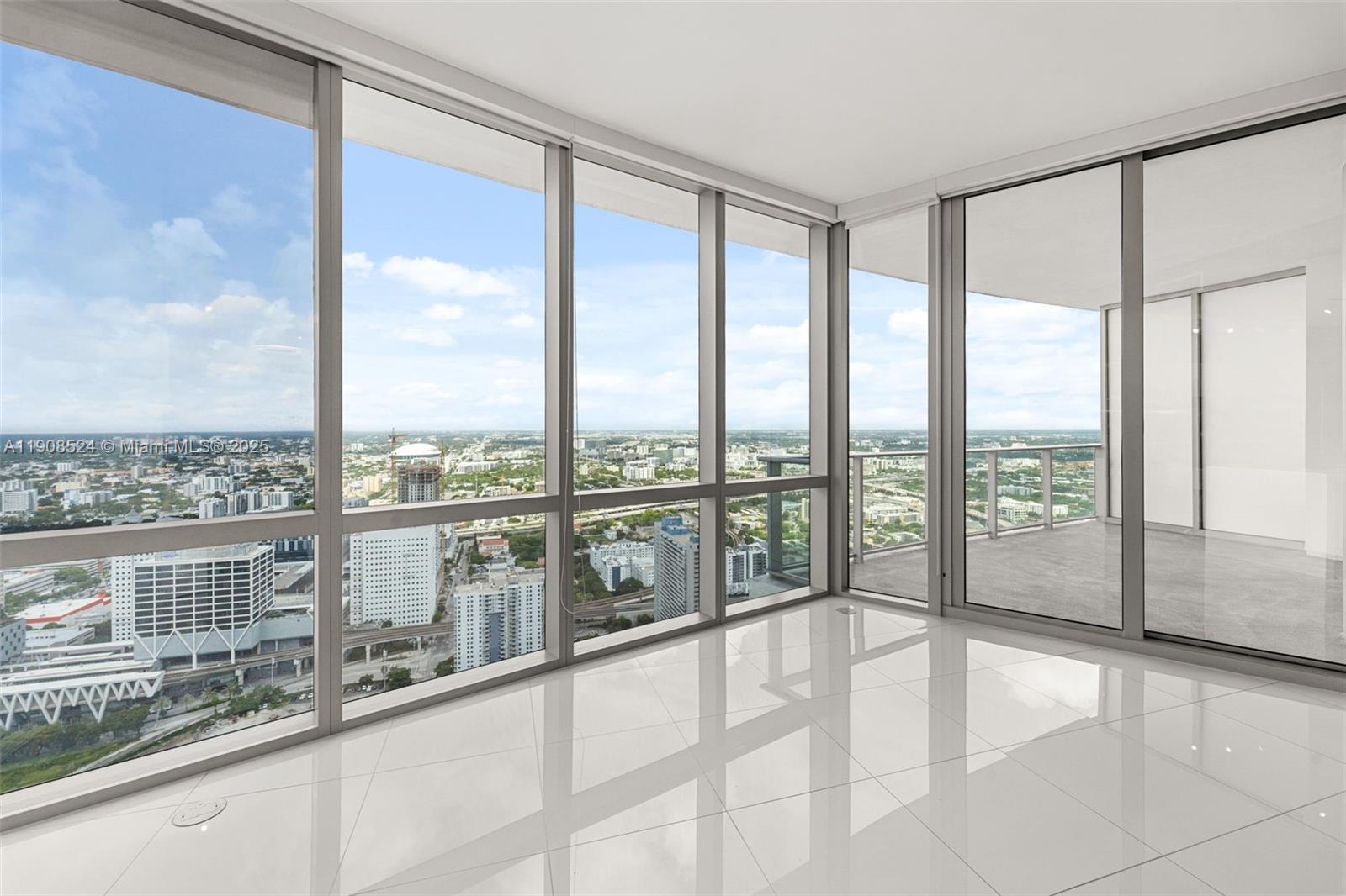851 NE 1st Ave #4510, Miami FL 33132