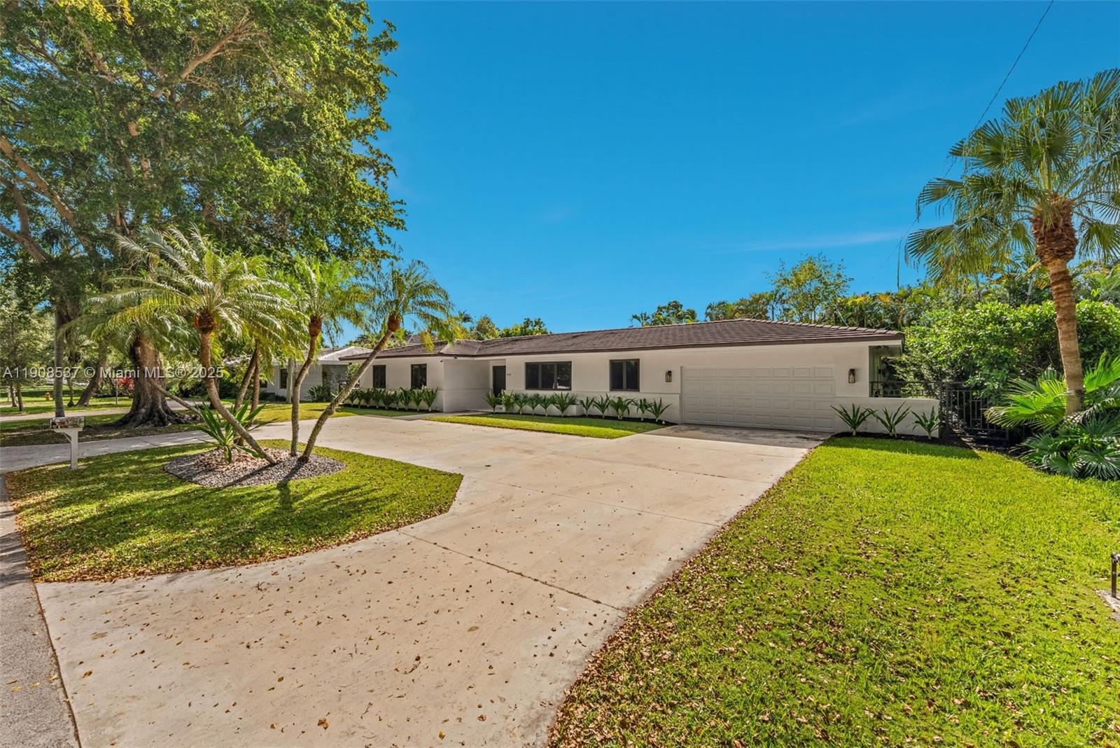 1460 Campamento Ave, Coral Gables FL 33156