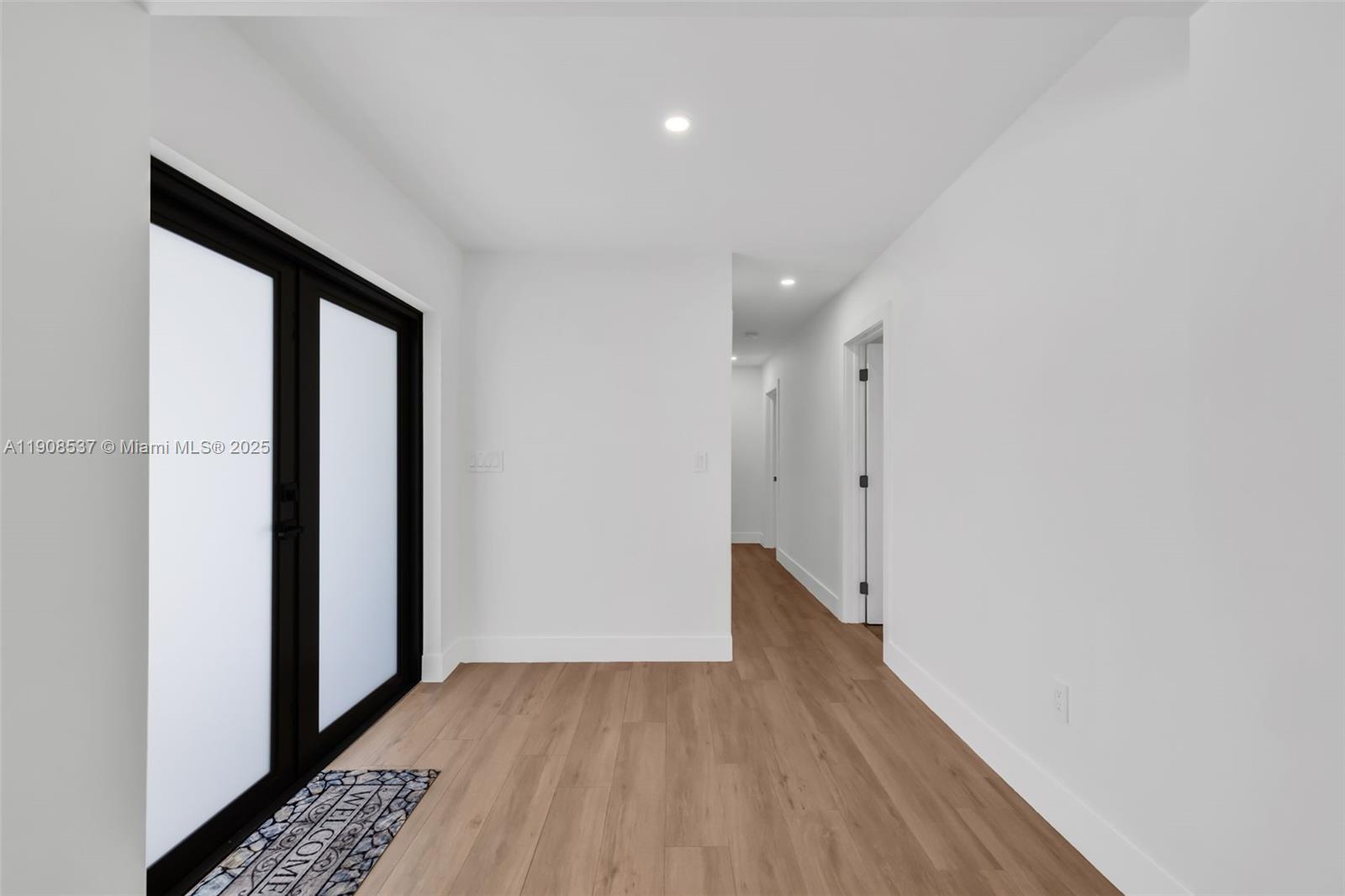 1460 Campamento Ave, Coral Gables FL 33156