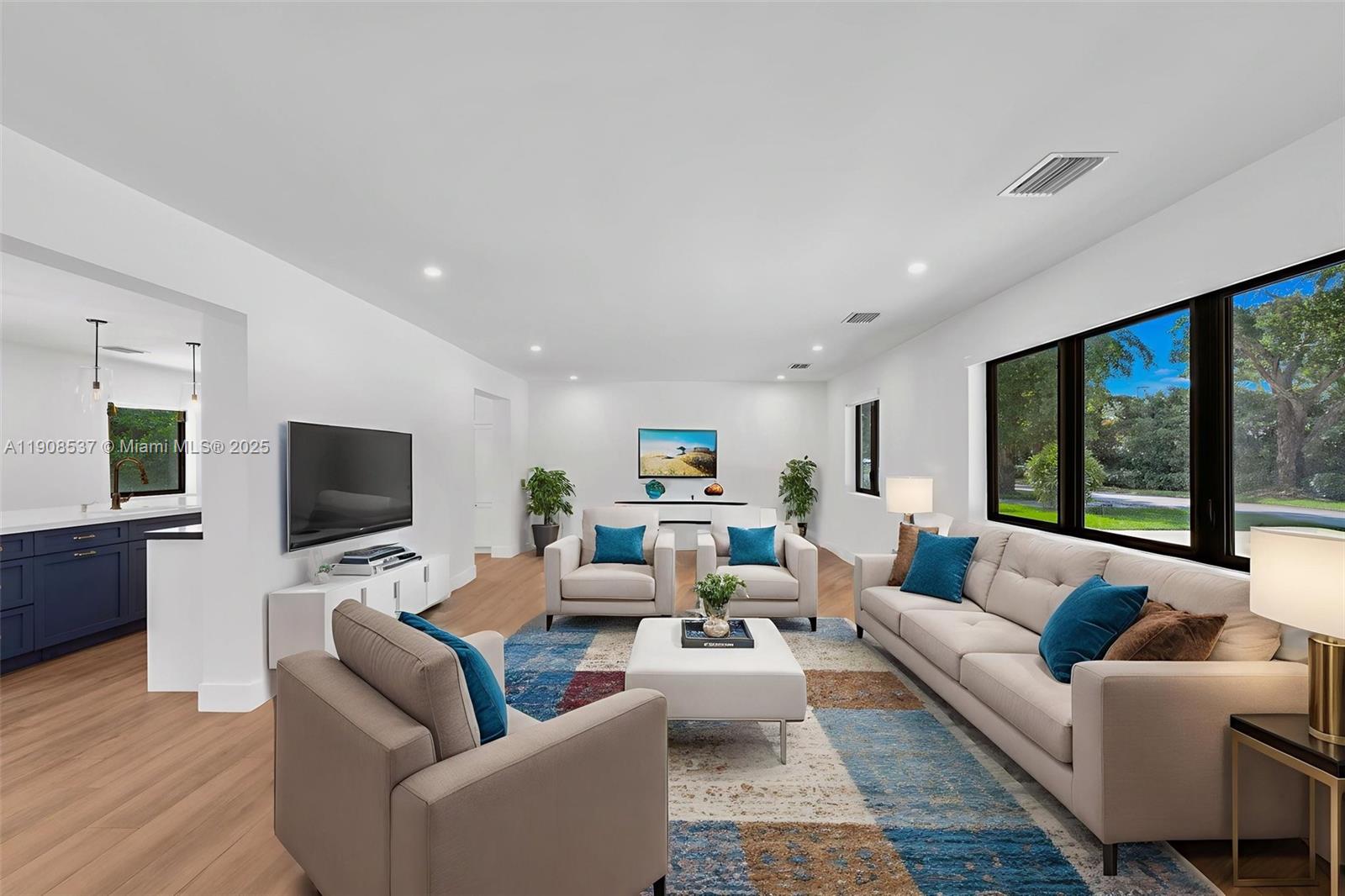 1460 Campamento Ave, Coral Gables FL 33156