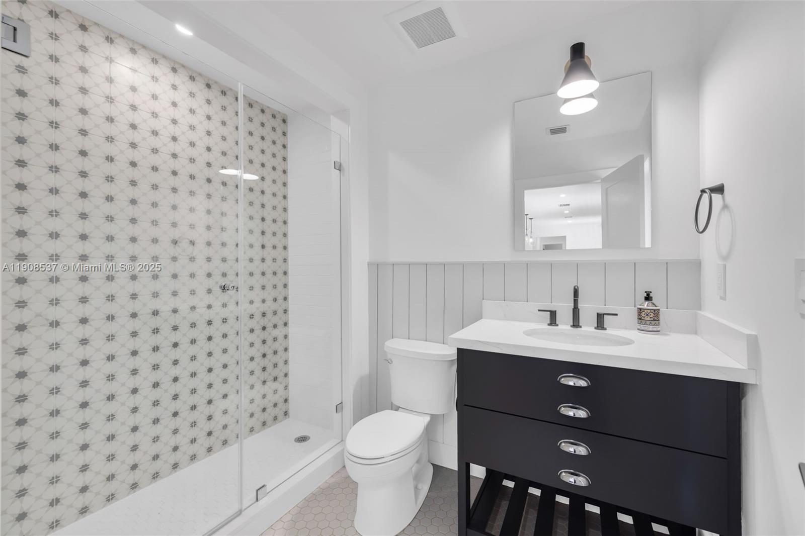 1460 Campamento Ave, Coral Gables FL 33156
