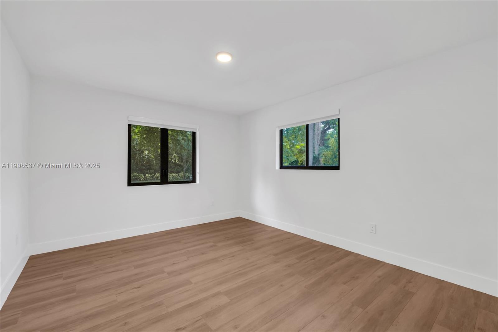 1460 Campamento Ave, Coral Gables FL 33156