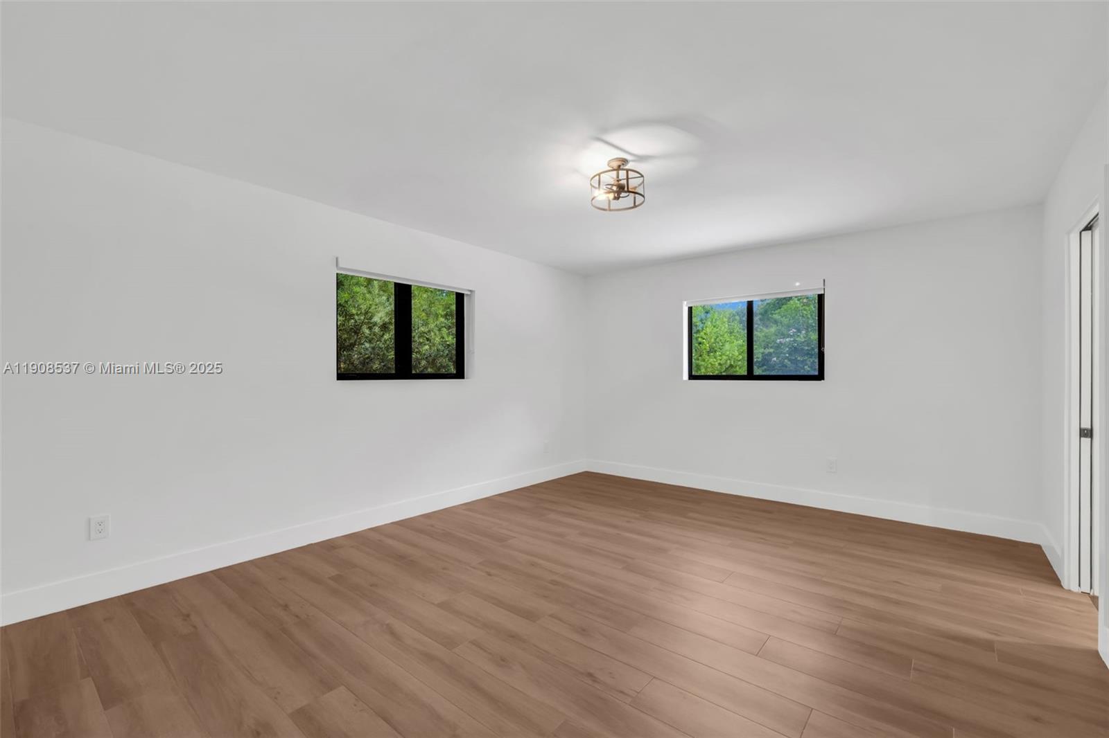 1460 Campamento Ave, Coral Gables FL 33156