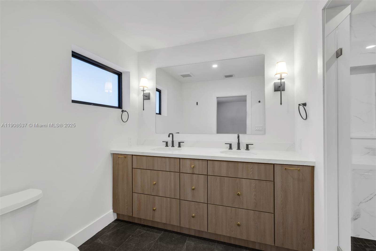 1460 Campamento Ave, Coral Gables FL 33156