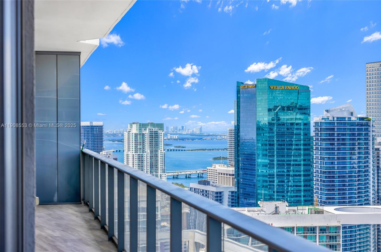 801 S Miami Ave #5204, Miami FL 33130