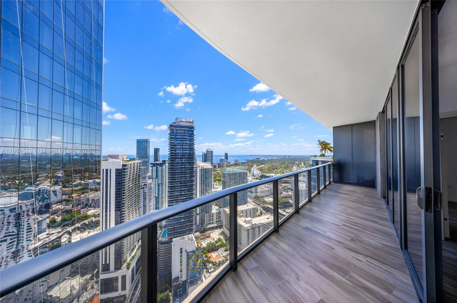 801 S Miami Ave #5204, Miami FL 33130