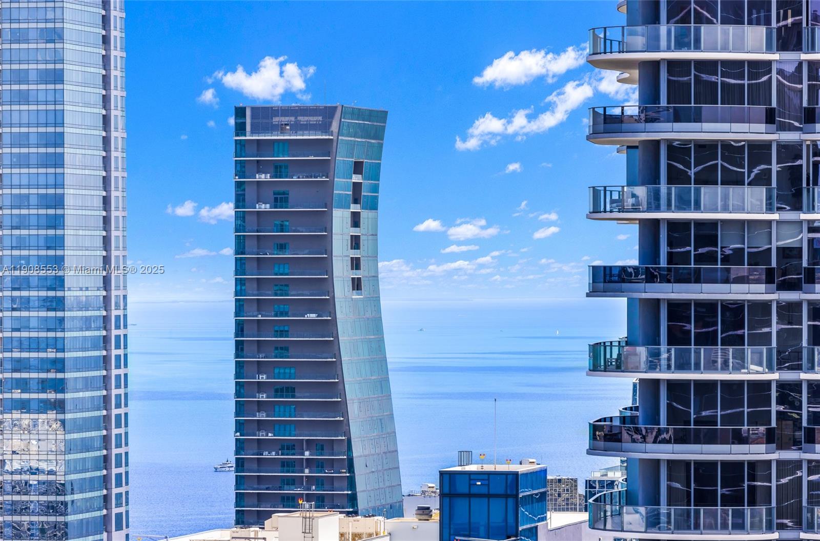 801 S Miami Ave #5204, Miami FL 33130