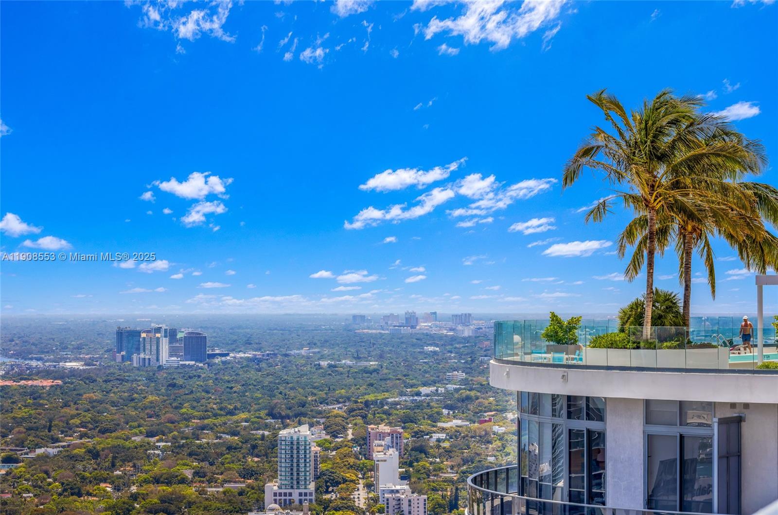 801 S Miami Ave #5204, Miami FL 33130