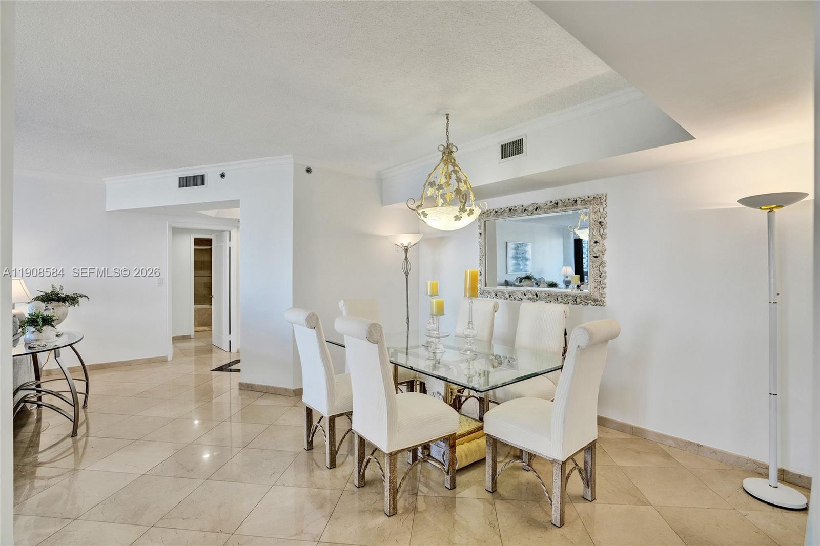 2000 Island Blvd #1710, Aventura FL 33160
