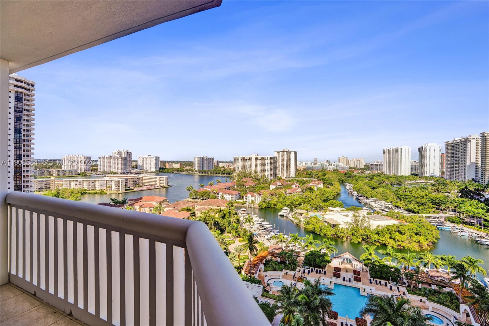 2000 Island Blvd #1710, Aventura FL 33160
