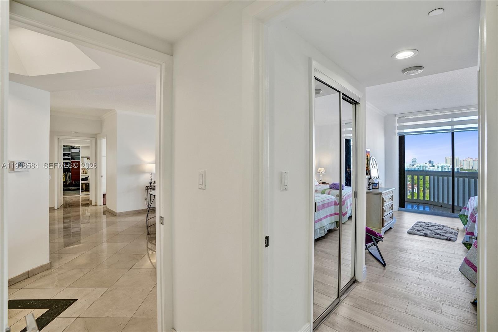 2000 Island Blvd #1710, Aventura FL 33160