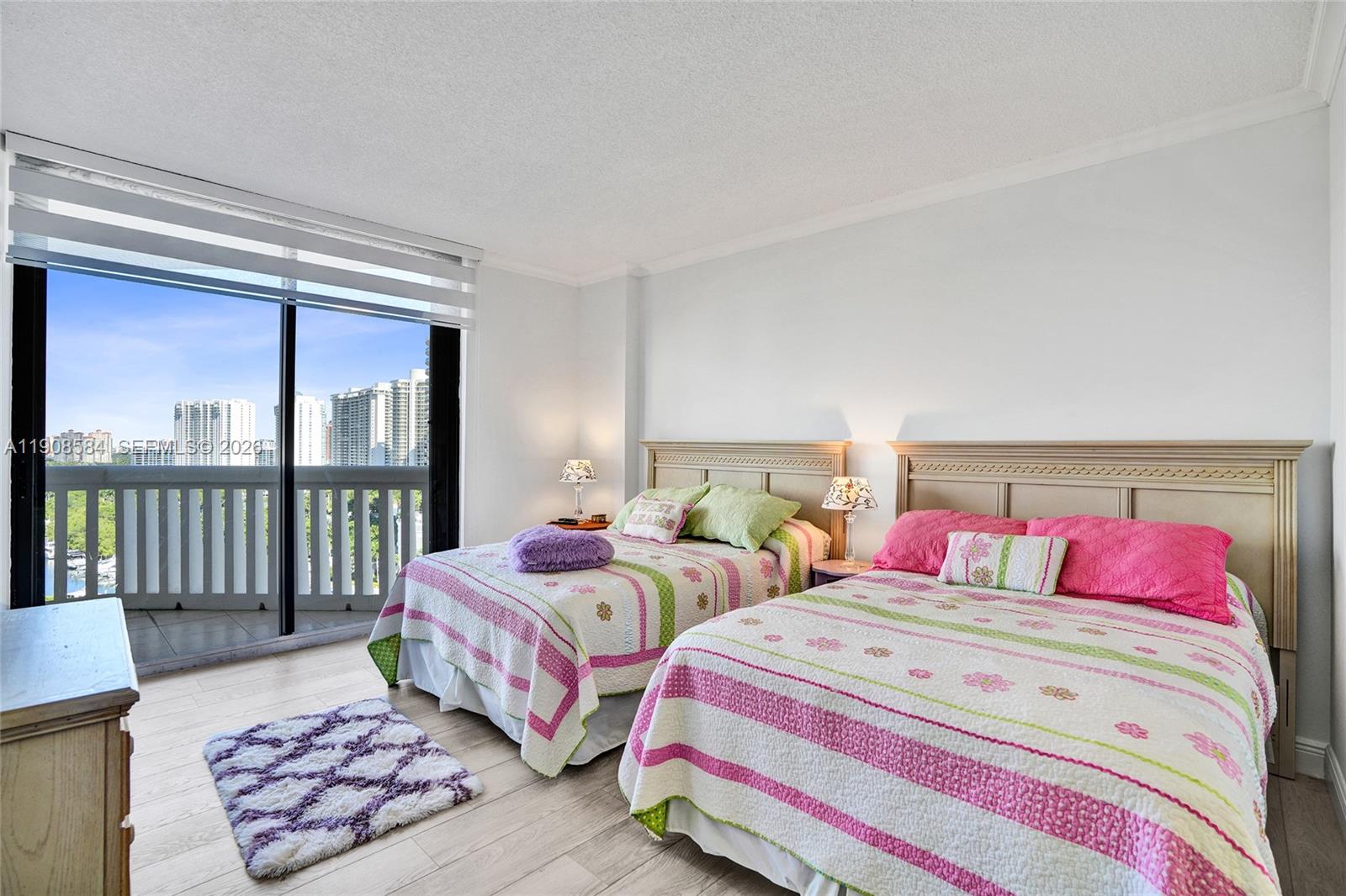 2000 Island Blvd #1710, Aventura FL 33160