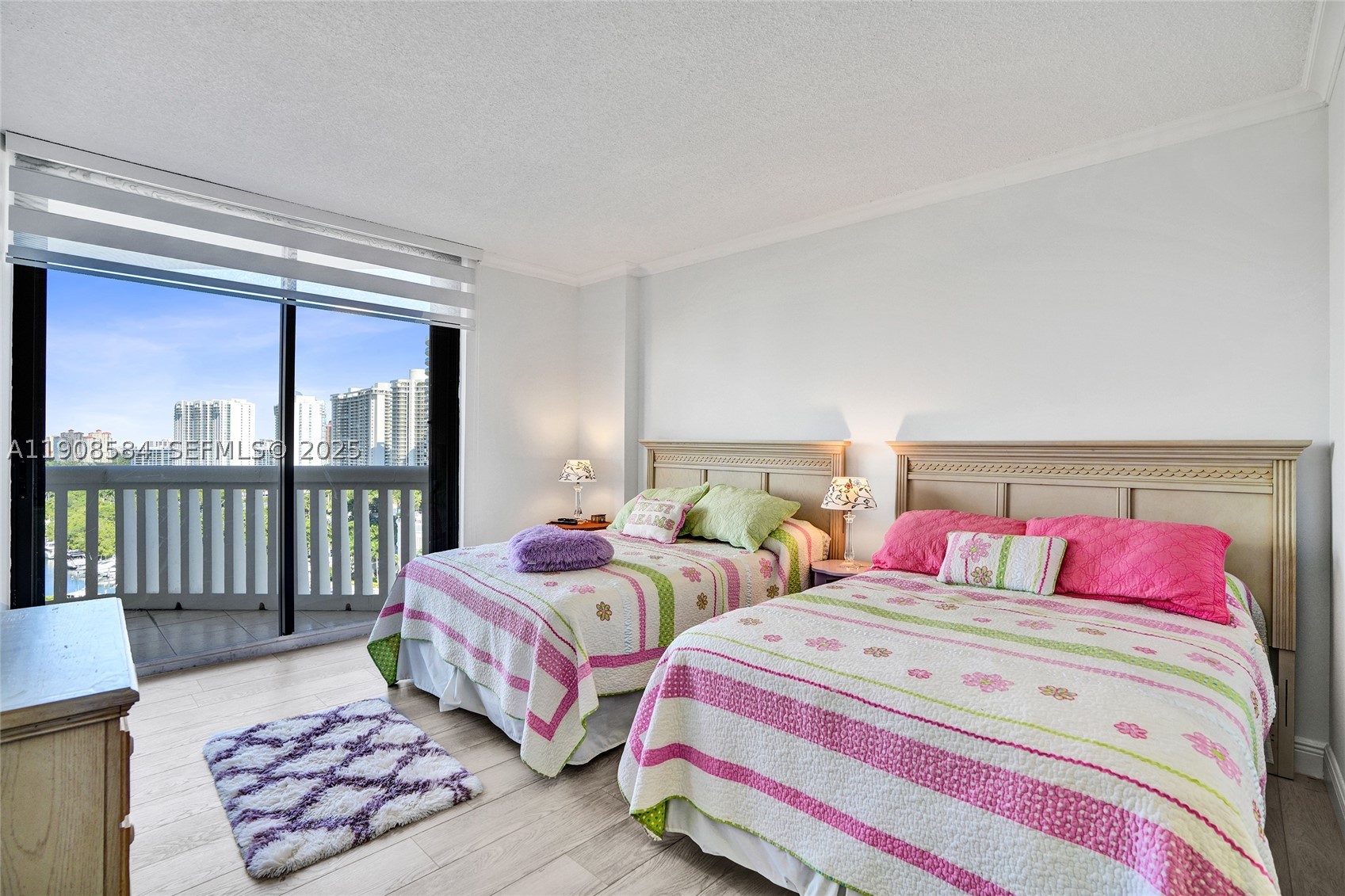 2000 Island Blvd #1710, Aventura FL 33160