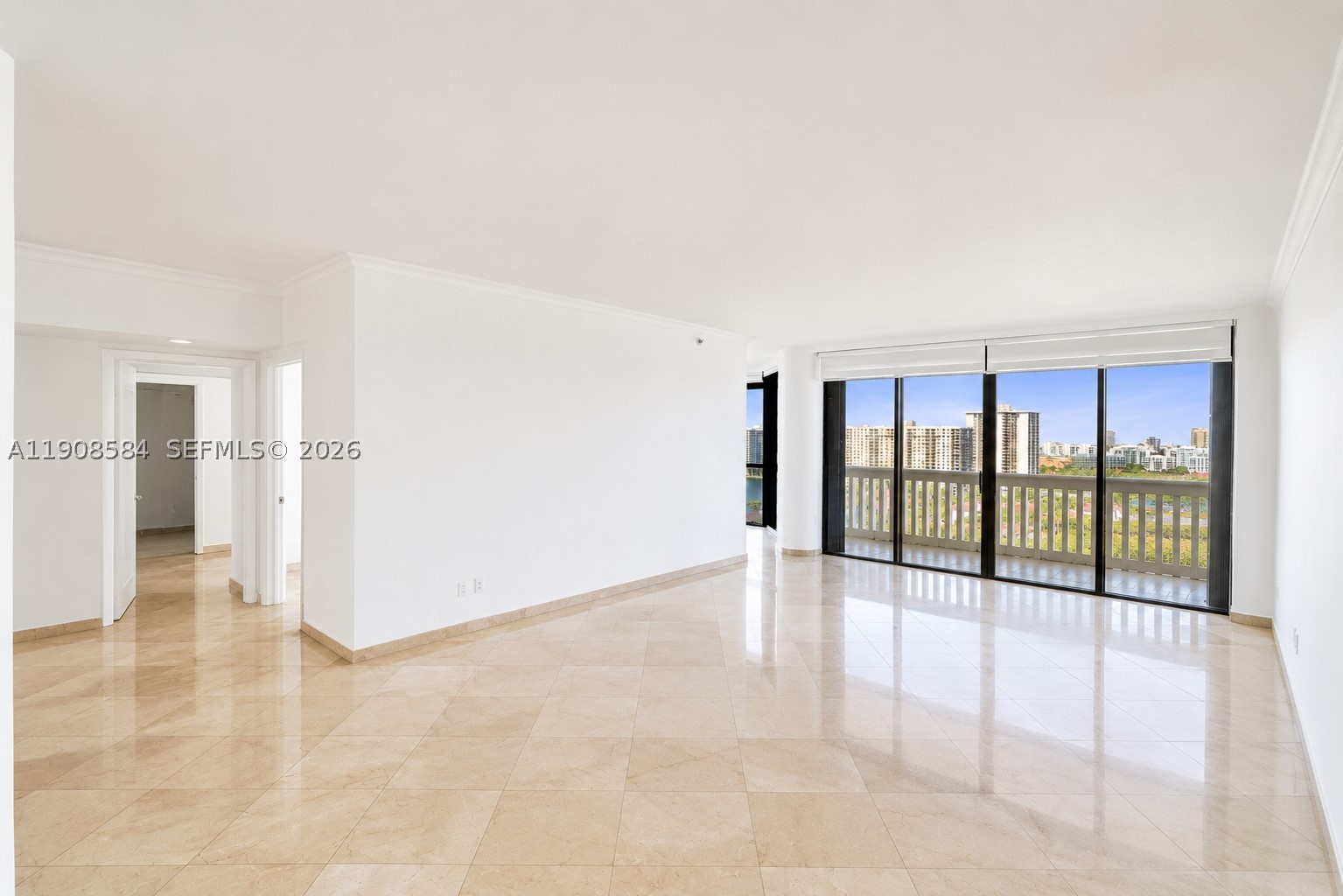 2000 Island Blvd #1710, Aventura FL 33160
