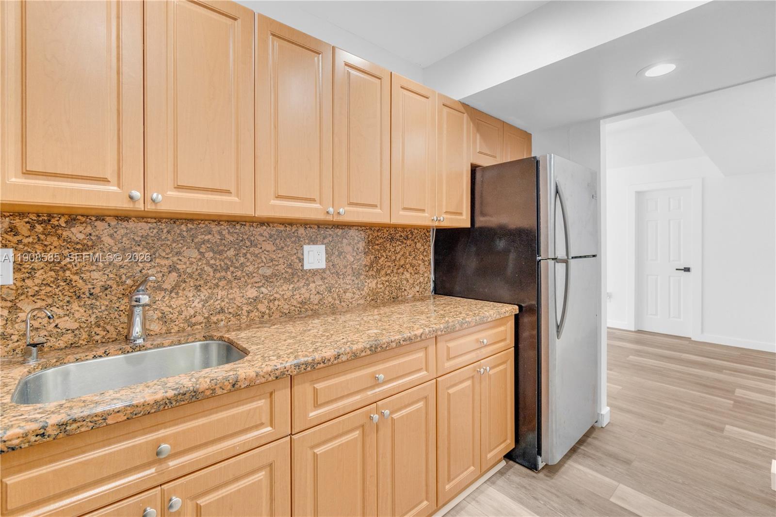 4709 NW 7th St #204-9, Miami FL 33126