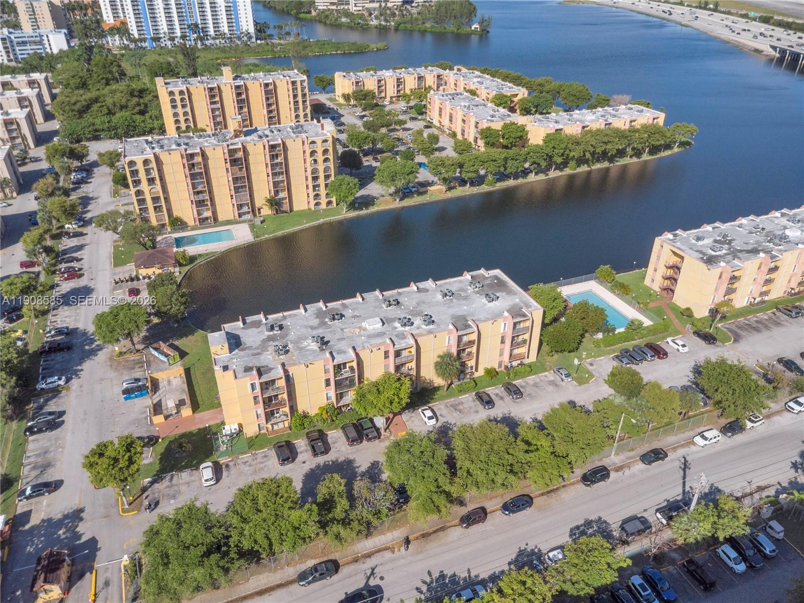 4709 NW 7th St #204-9, Miami FL 33126
