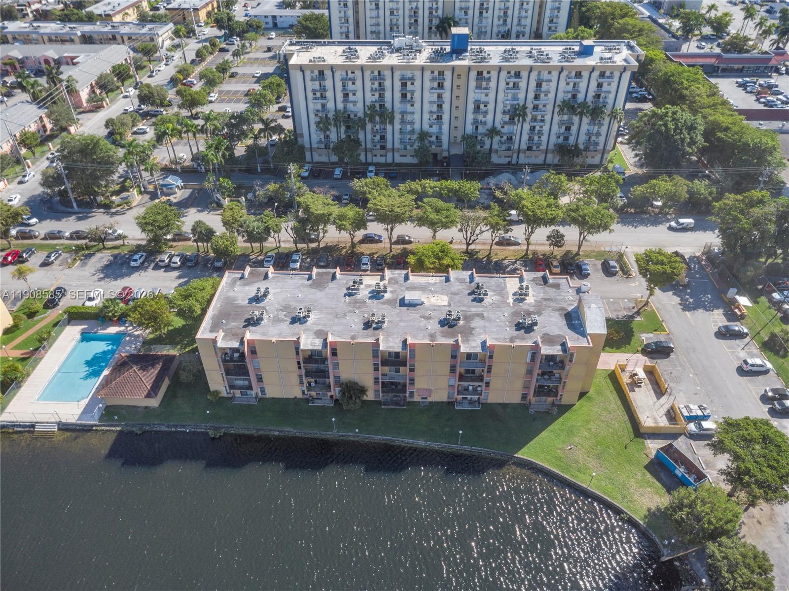 4709 NW 7th St #204-9, Miami FL 33126