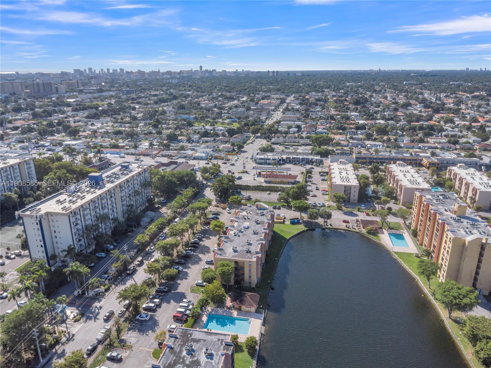 4709 NW 7th St #204-9, Miami FL 33126