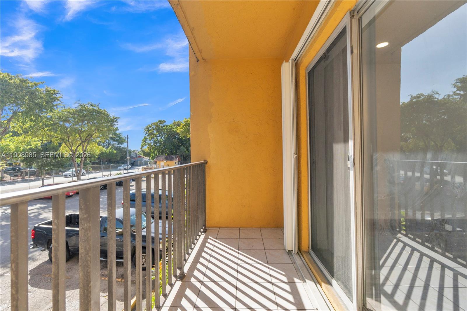 4709 NW 7th St #204-9, Miami FL 33126