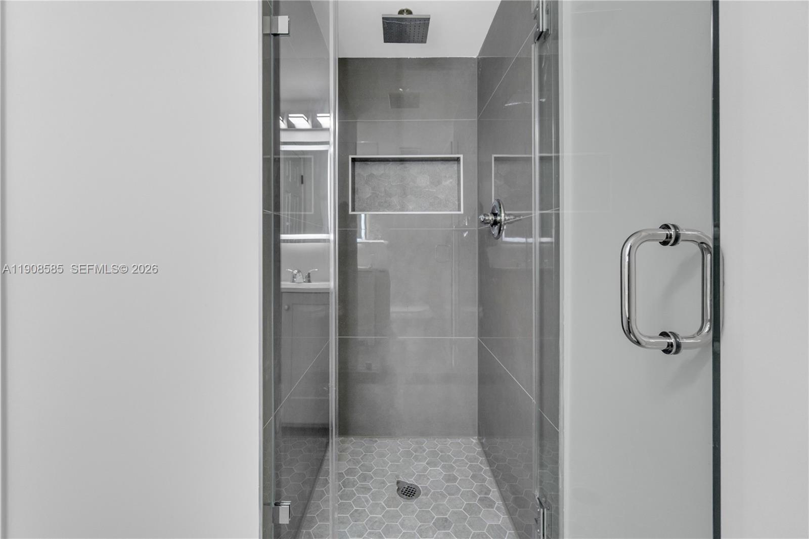 4709 NW 7th St #204-9, Miami FL 33126